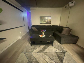 Modern Hollywood 2 bedroom